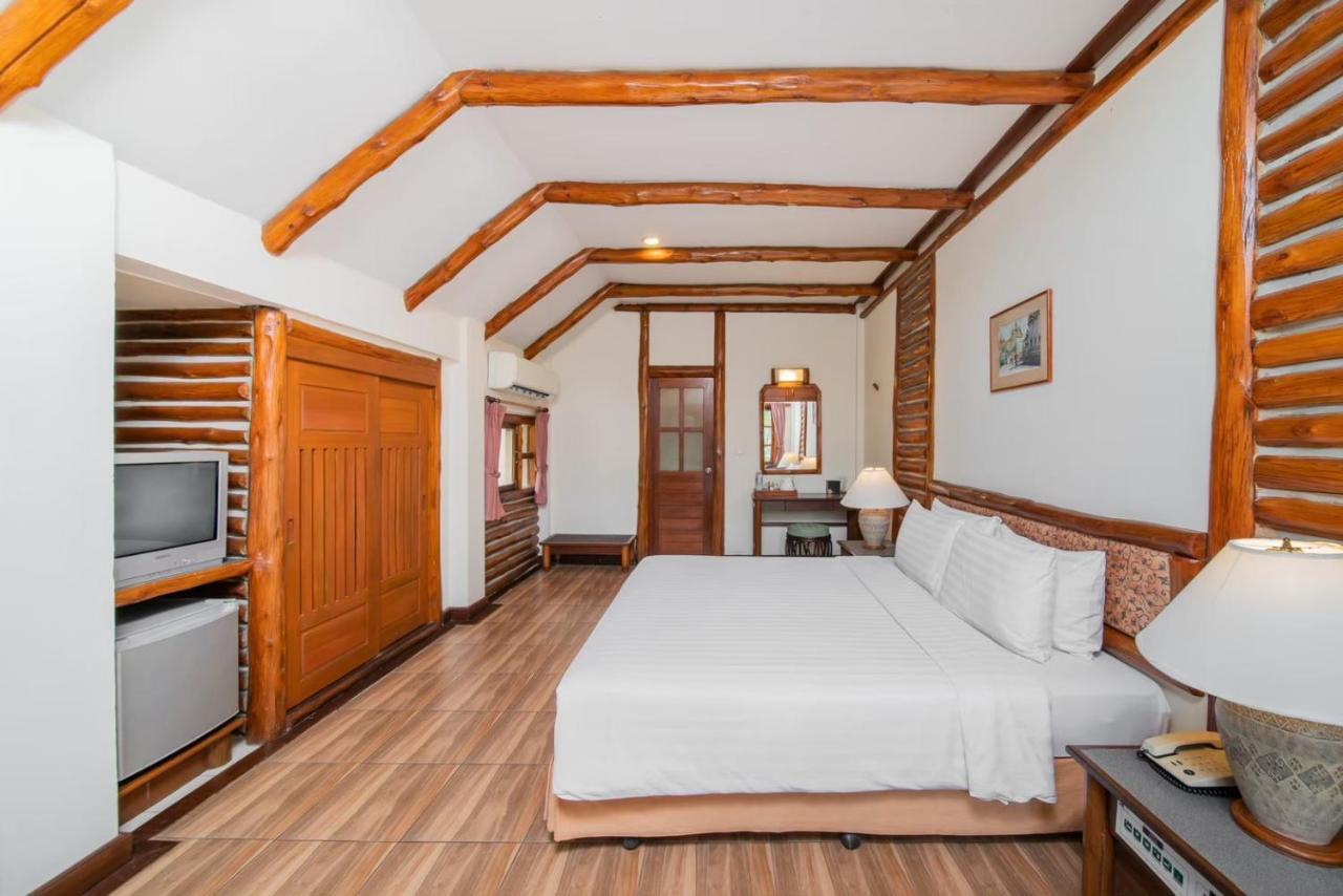 נה ג'ומטיין Botany Beach Resort Pattaya מראה חיצוני תמונה