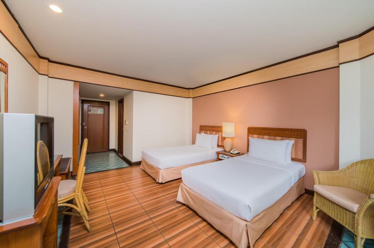 נה ג'ומטיין Botany Beach Resort Pattaya מראה חיצוני תמונה