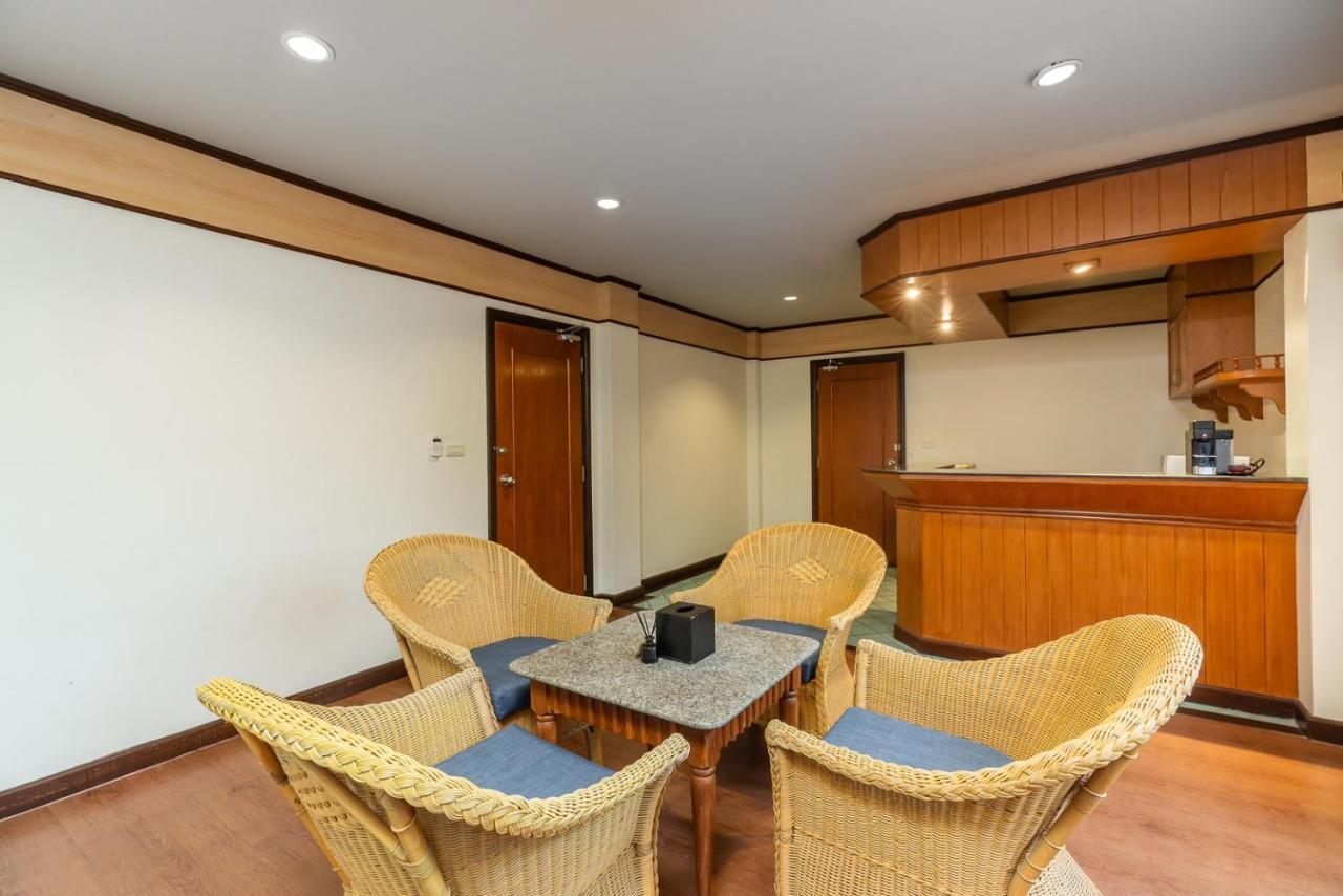 נה ג'ומטיין Botany Beach Resort Pattaya מראה חיצוני תמונה