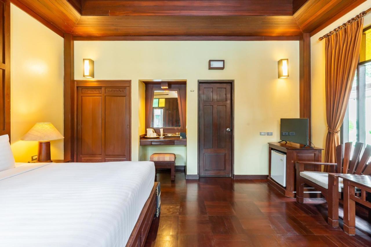 נה ג'ומטיין Botany Beach Resort Pattaya מראה חיצוני תמונה