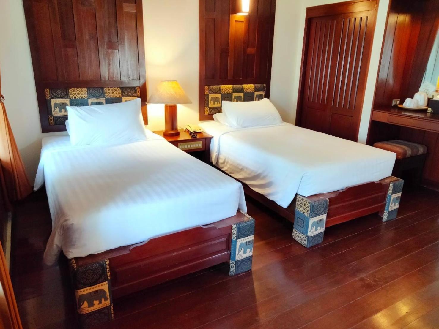 נה ג'ומטיין Botany Beach Resort Pattaya מראה חיצוני תמונה