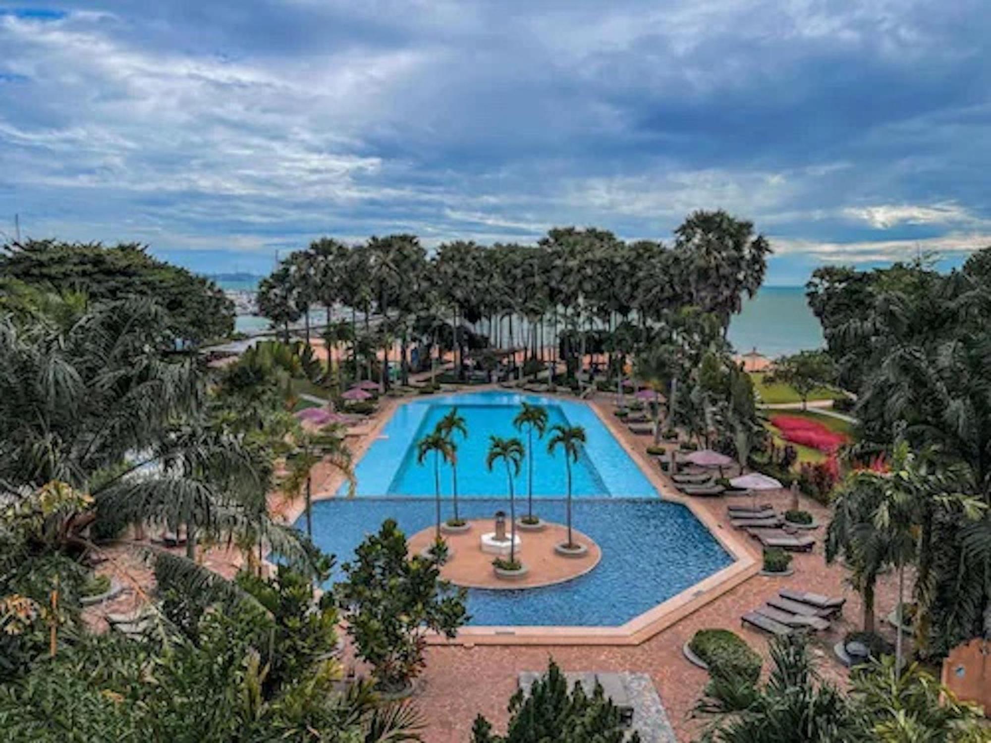 נה ג'ומטיין Botany Beach Resort Pattaya מראה חיצוני תמונה