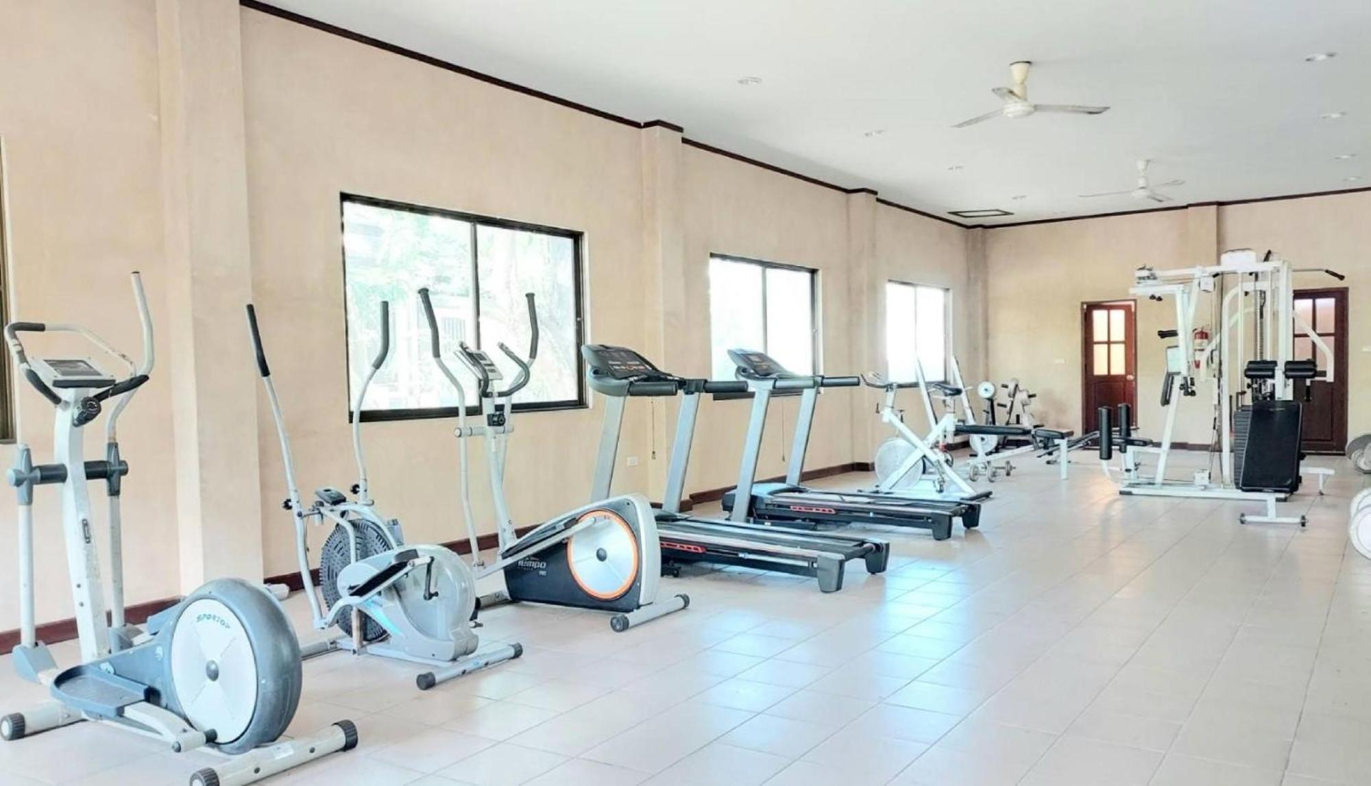 נה ג'ומטיין Botany Beach Resort Pattaya מראה חיצוני תמונה